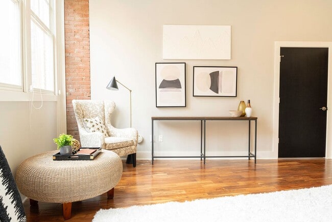 Building Photo - Erie Building