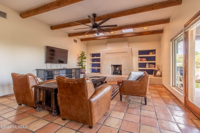 Building Photo - 6269 N Paseo Valdear