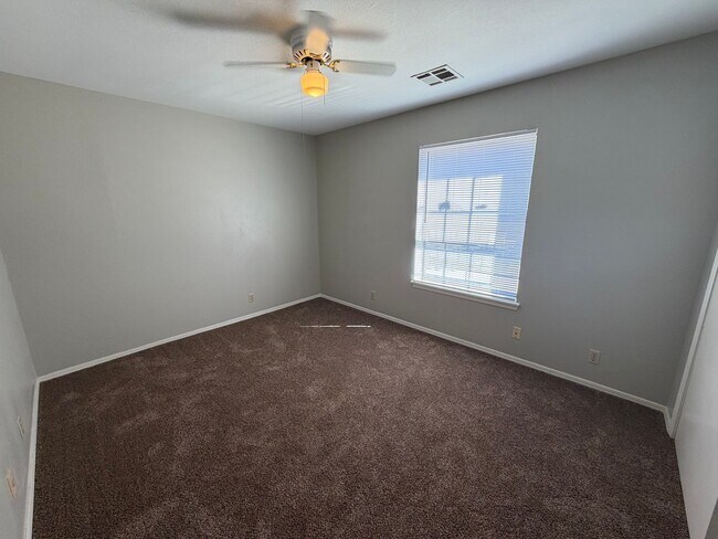 Building Photo - Belknap/Barton