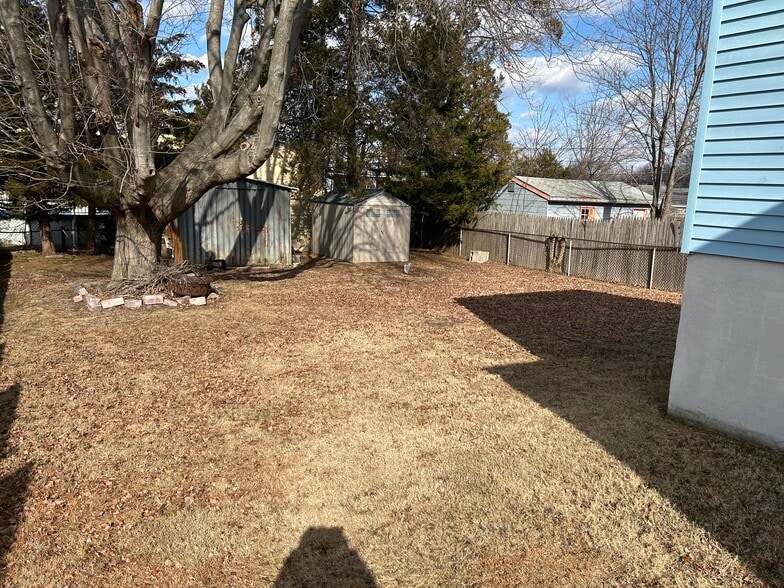 Building Photo - 22 Princeton Ave