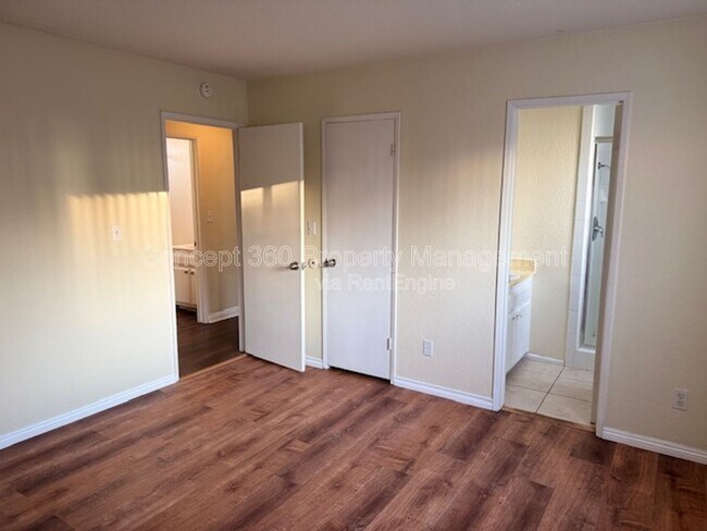 Building Photo - 114 20th St