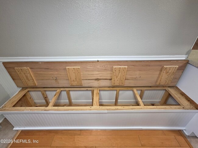 Building Photo - 1800 Park Ave