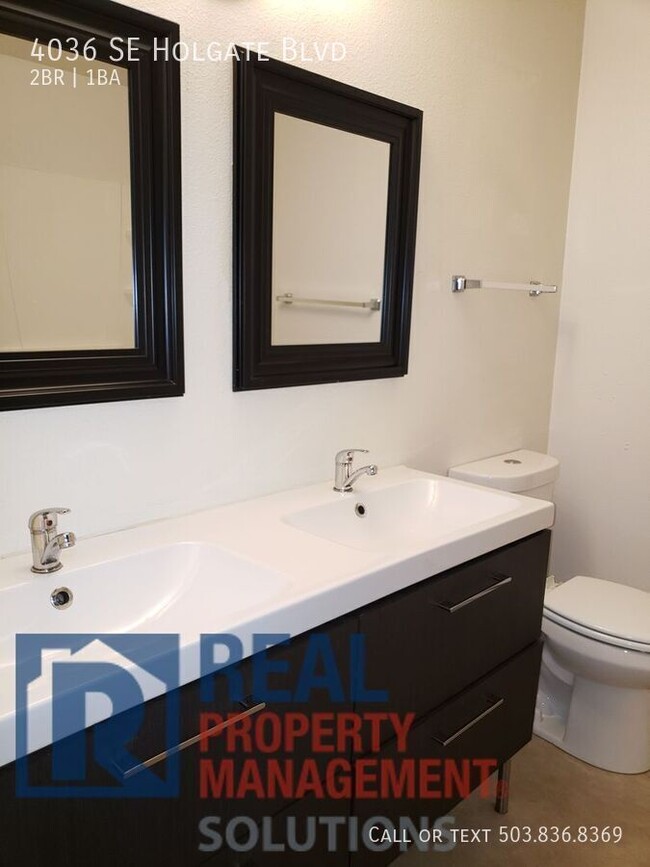 Building Photo - Beautiful Woodstock Apartment Available ne...