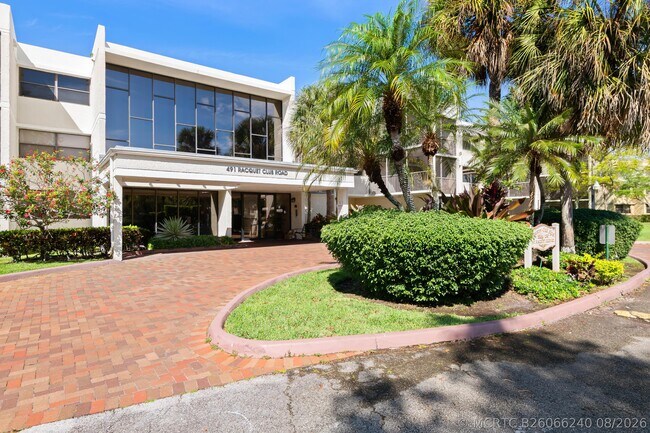 Building Photo - 491 Racquet Club Rd