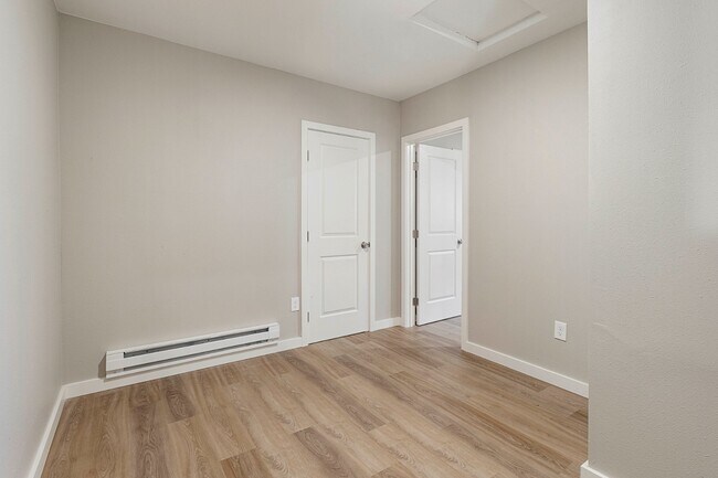 Building Photo - Charming 3BR Home in Heart of Tacoma - Mod...