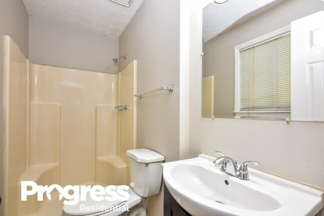 Building Photo - 1260 Halter Ln