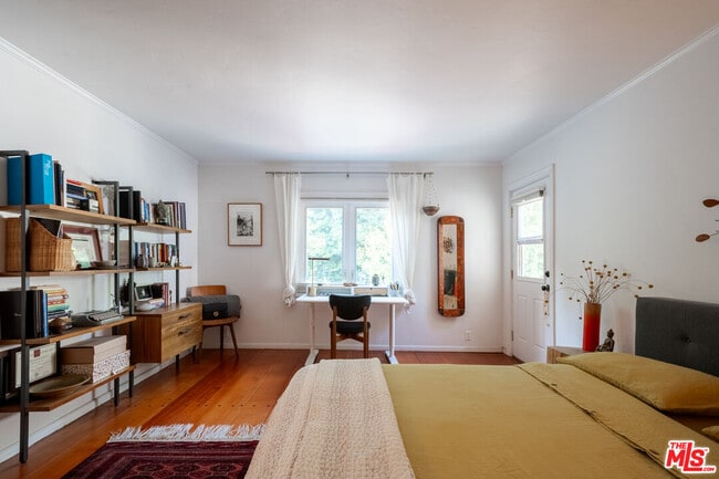 Building Photo - 17401 Londelius St