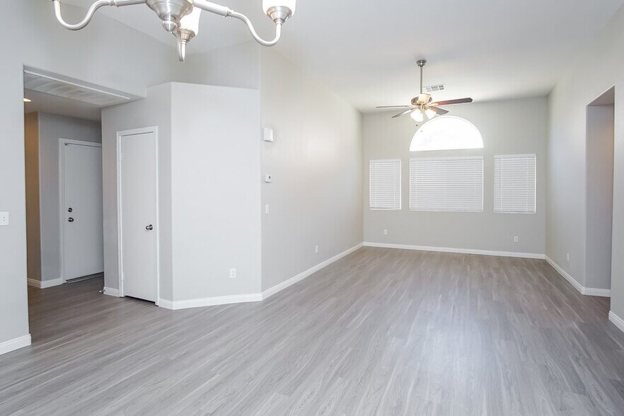 Building Photo - 8908 Big Bear Pines Ave