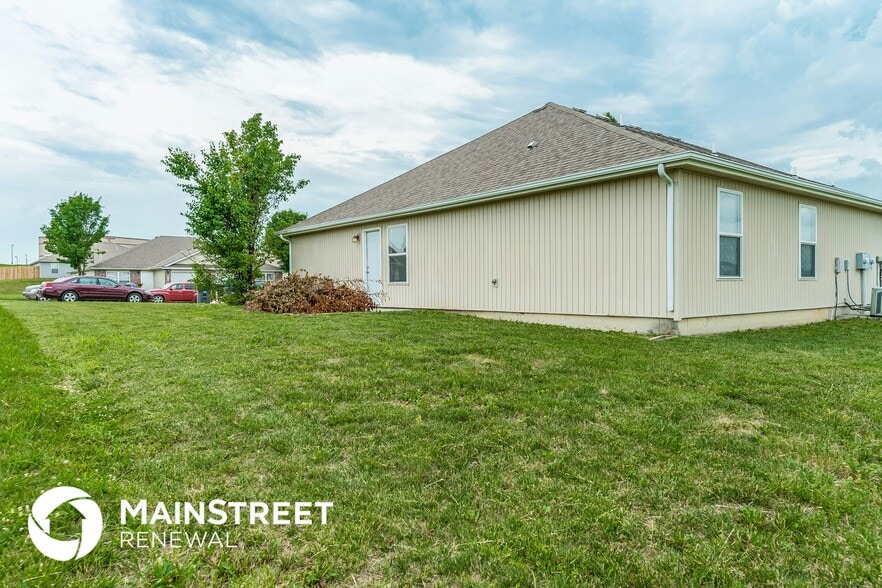 Building Photo - 204 Palmer Ct
