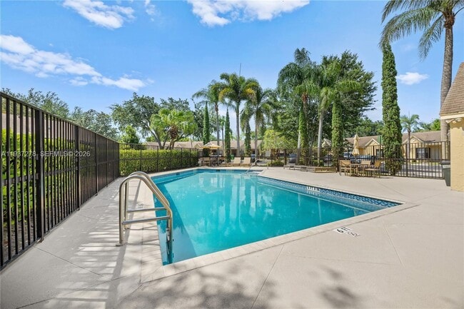 Building Photo - 3639 NW 83rd Ln