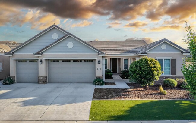 Building Photo - 14317 Pemberley Passage Ave