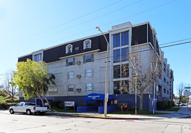 Building Photo - Parc Square Apartments