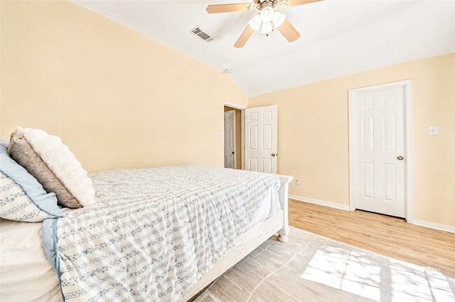 Building Photo - 6315 Linfield Bluff Ln