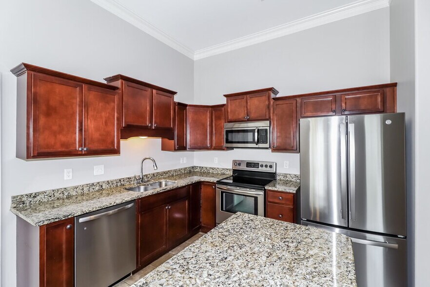 Building Photo - 45 Green Hills Dr