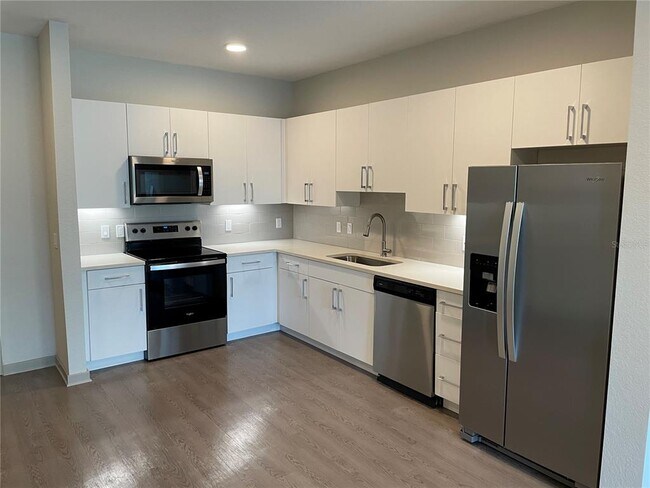Building Photo - 8498 Telfair Dr