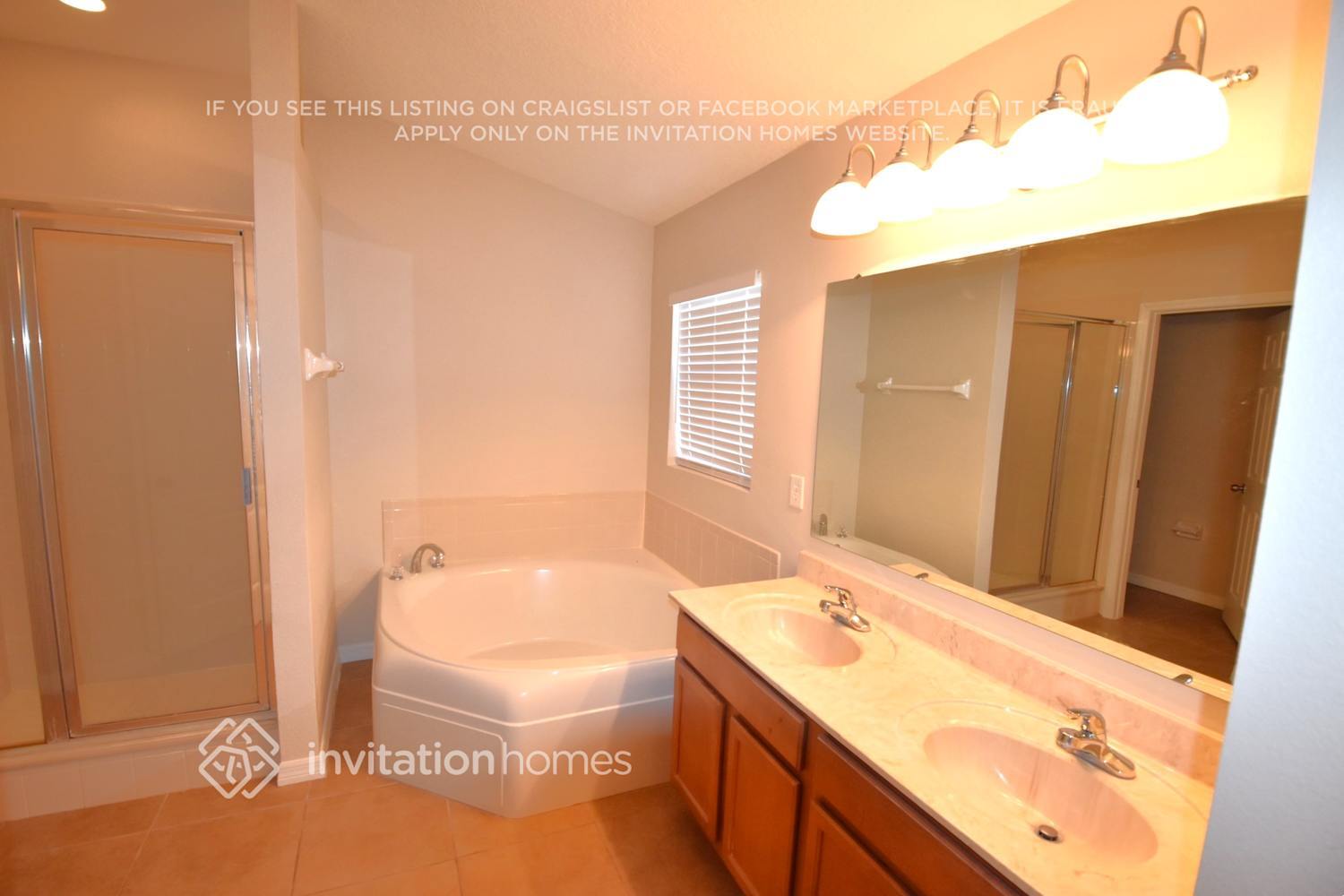 Building Photo - 1123 Degraw Dr