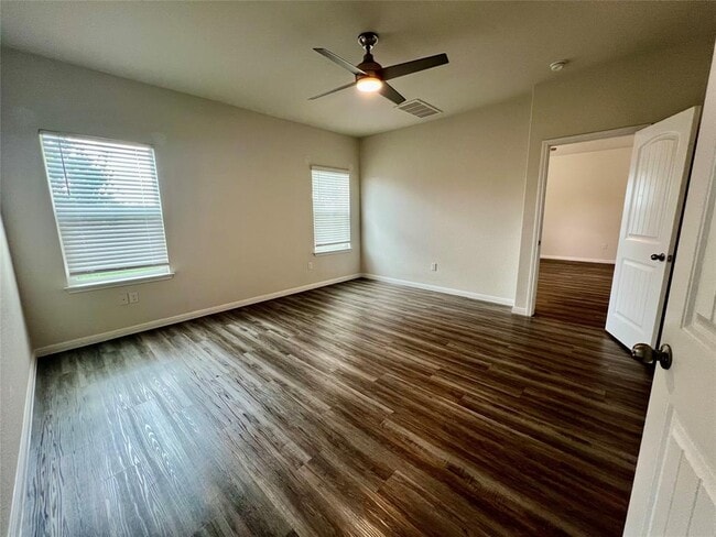 Building Photo - 104 Moravia Rd