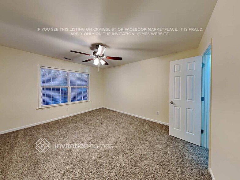 Building Photo - 1008 Chamberwell Ave