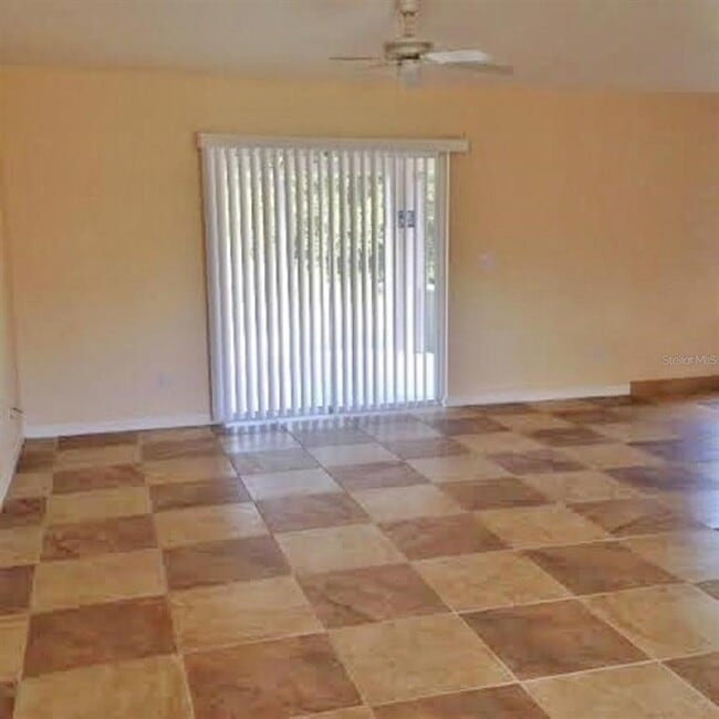 Building Photo - 6886 Babbit Ave