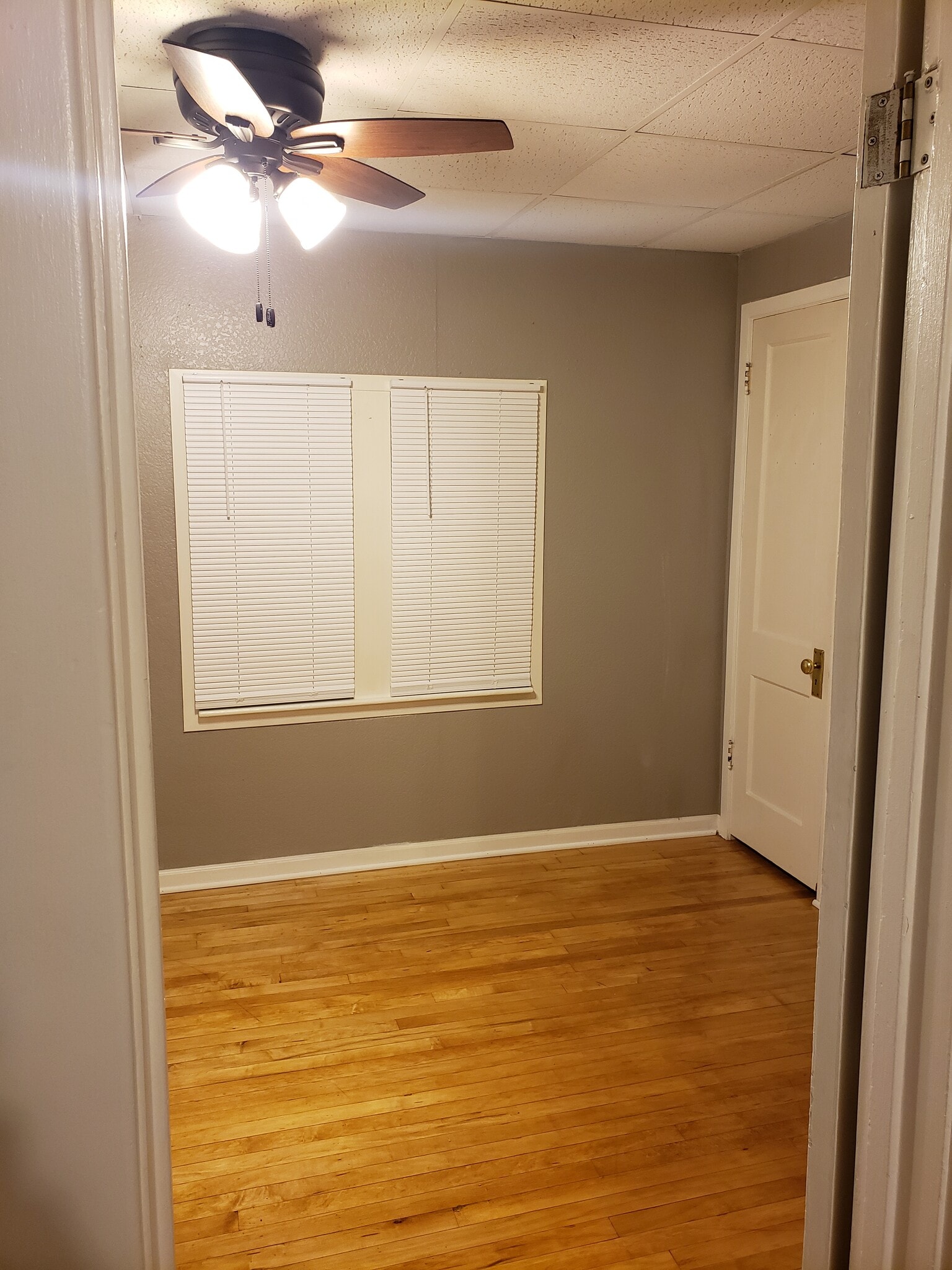 Building Photo - 1751 S 60th St