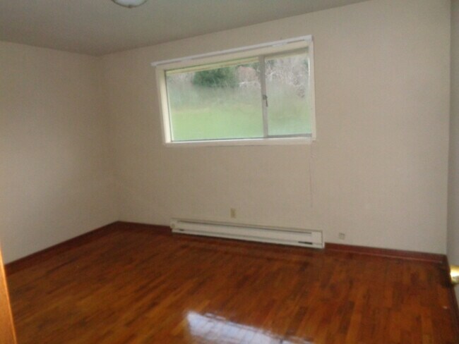 Building Photo - Breath of Fresh Air