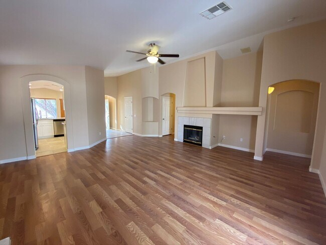 Building Photo - Newly Remodeled Single Story Home-Coming Soon!