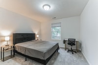 Building Photo - 3502 S Farnsworth St
