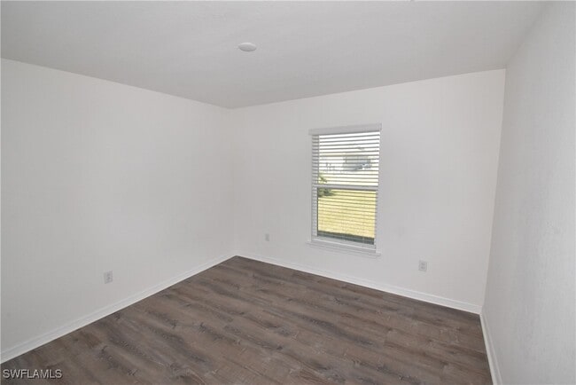 Building Photo - 4436 Adelaide Ave