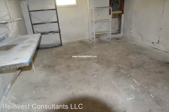 Building Photo - 4 br, 2 bath House - 2040 North Bend Road