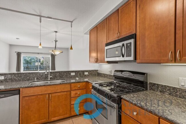 Building Photo - 2330 1st Ave