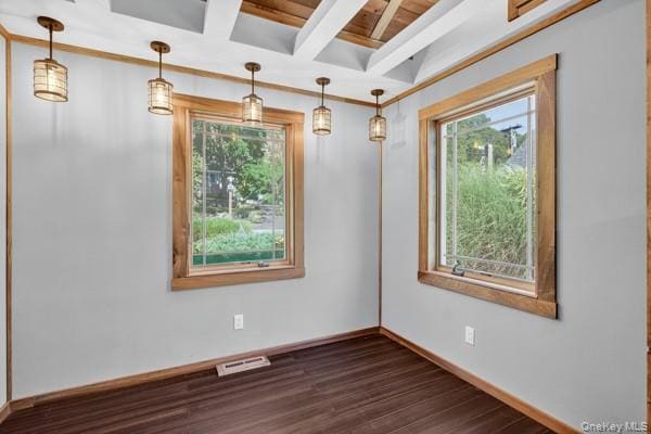 Building Photo - 6 Deer Trail N