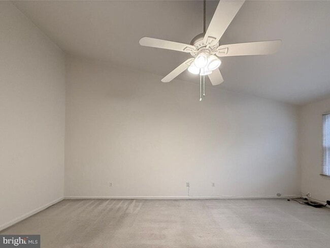 Building Photo - 7136 Swansong Wy