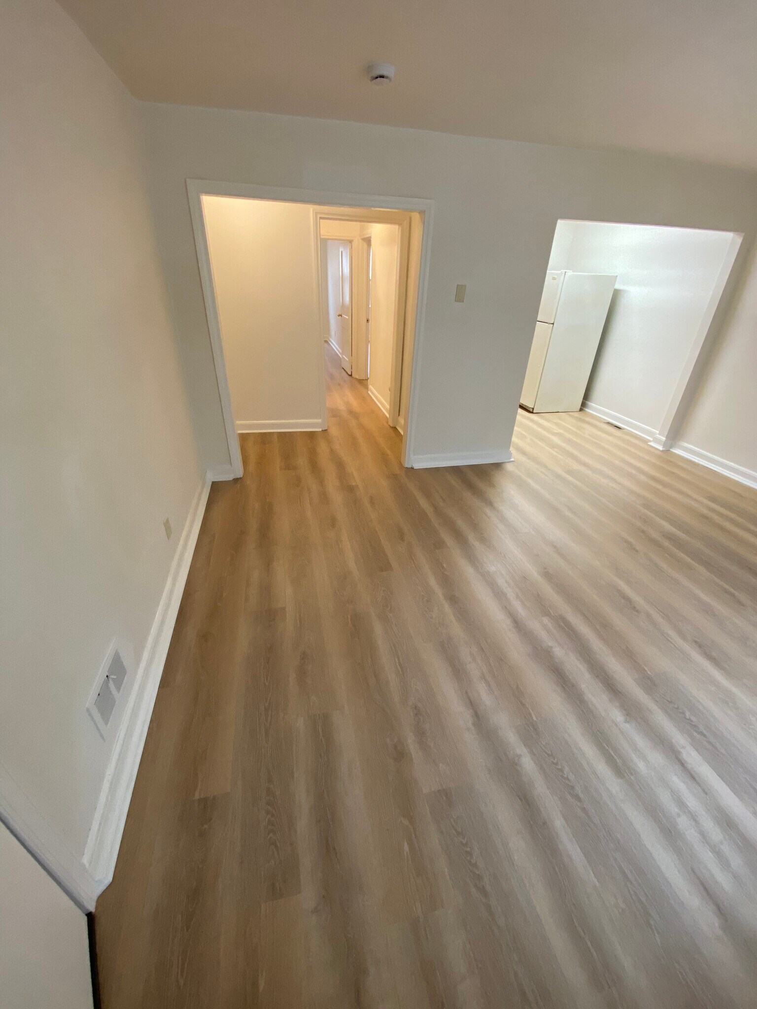 Building Photo - 32 Elsmere Blvd