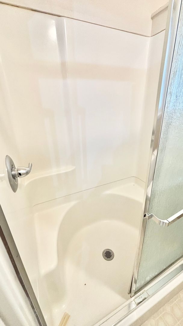 Building Photo - Now Offering Half Month Free! Charming 2BD...