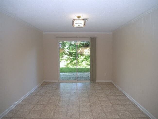 Building Photo - 1232 Winifred Dr