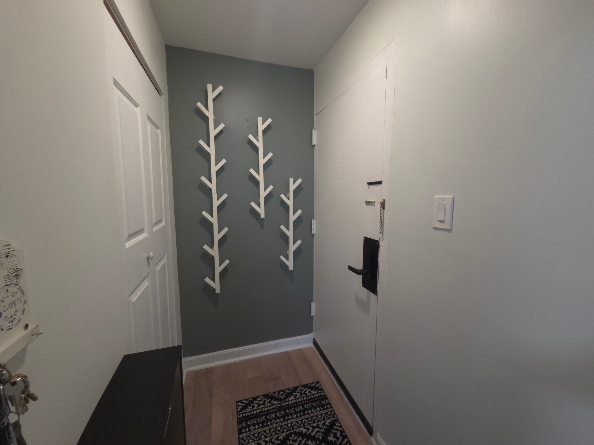 Building Photo - 5201 Duke St