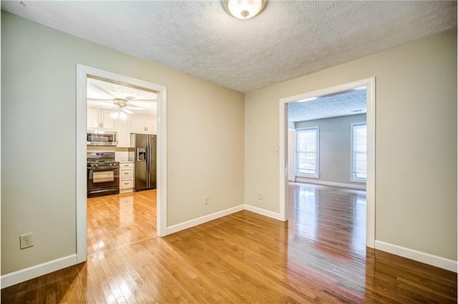 Building Photo - 10385 Rillridge Ct