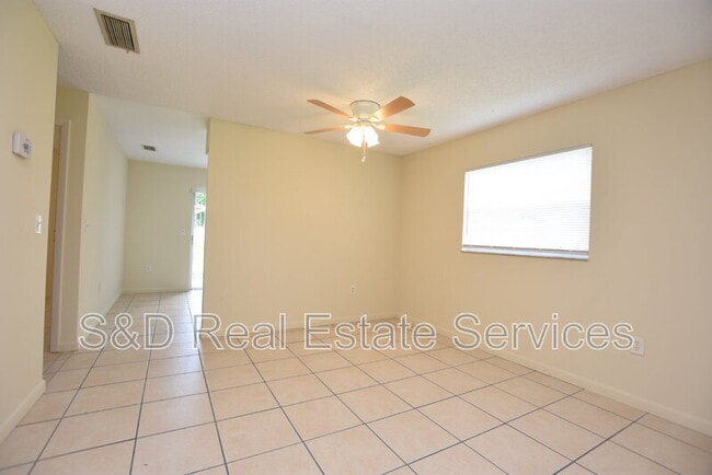 Building Photo - 4705 Dimbath Dr