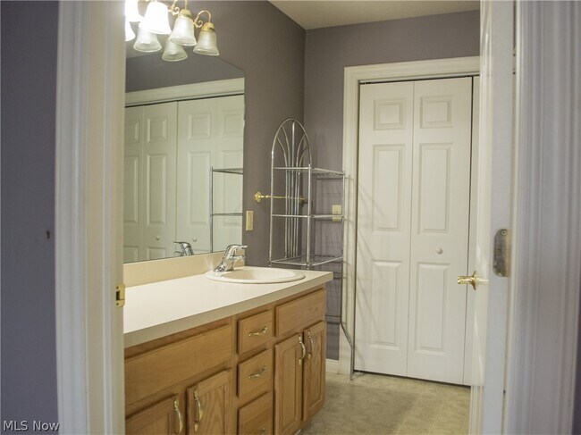 Building Photo - 9647 Market St