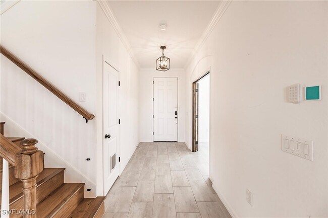 Building Photo - 14599 Cantabria Dr