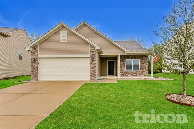 Building Photo - 4714 Angelica Dr