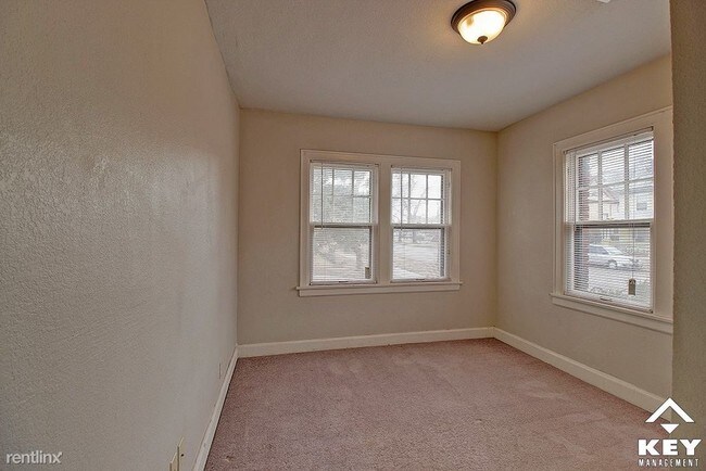 Building Photo - 1156 N Emporia St