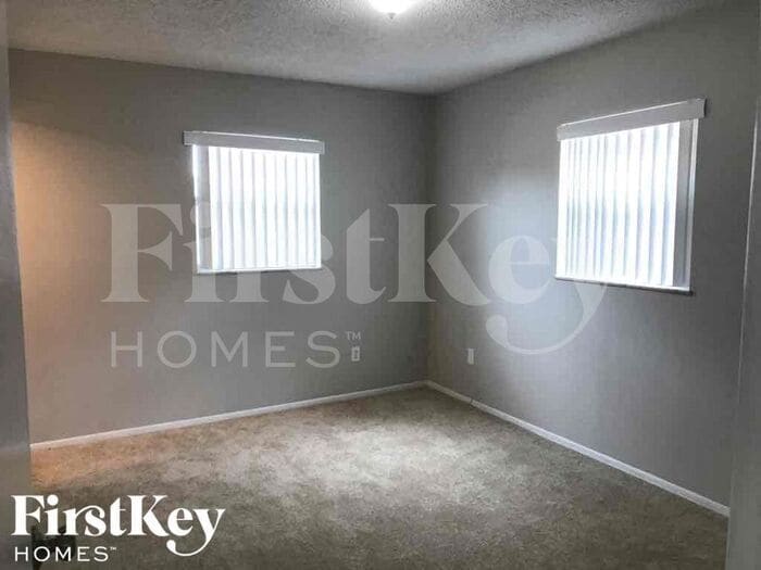 Building Photo - 8275 Jacaranda Ave