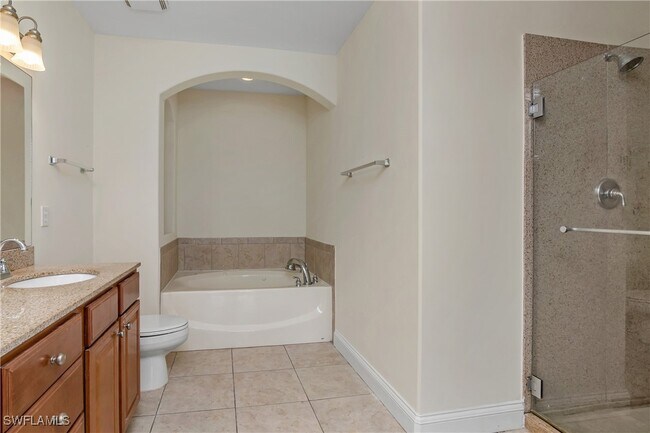 Building Photo - 1284 Verde Dr