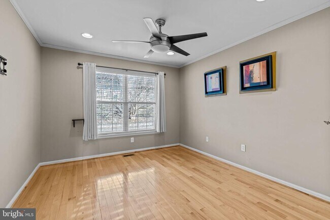 Building Photo - 61 Sunrise Ct