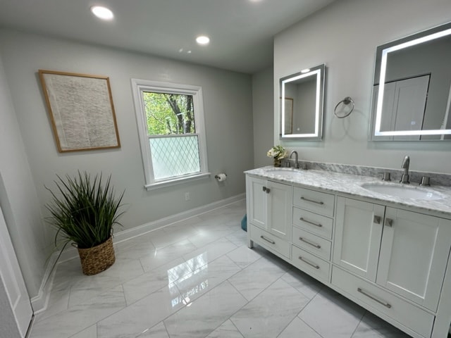 Building Photo - 6021 Park Pl