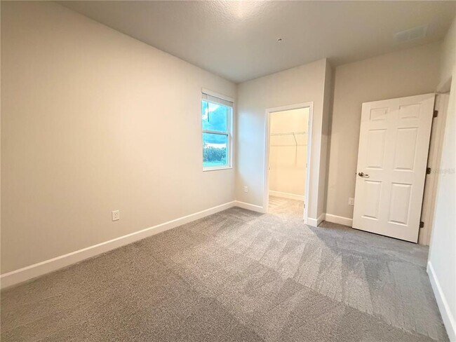 Building Photo - 201 Station Ln