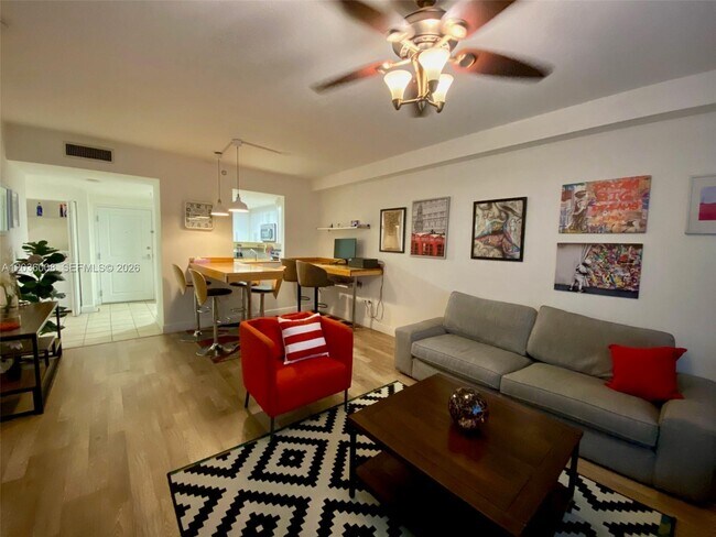 Building Photo - 1250 S Miami Ave