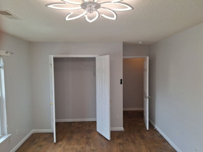 Building Photo - Wonderful Four Bedroom Home Located in Nor...
