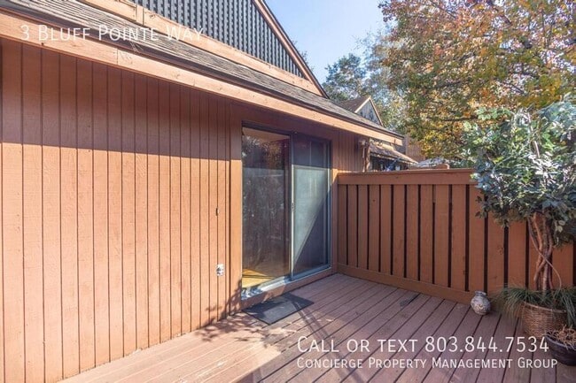 Building Photo - 3 Bluff Pointe Way